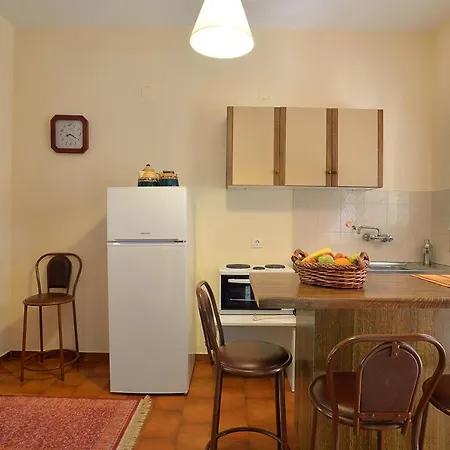 Theocharis Appartement